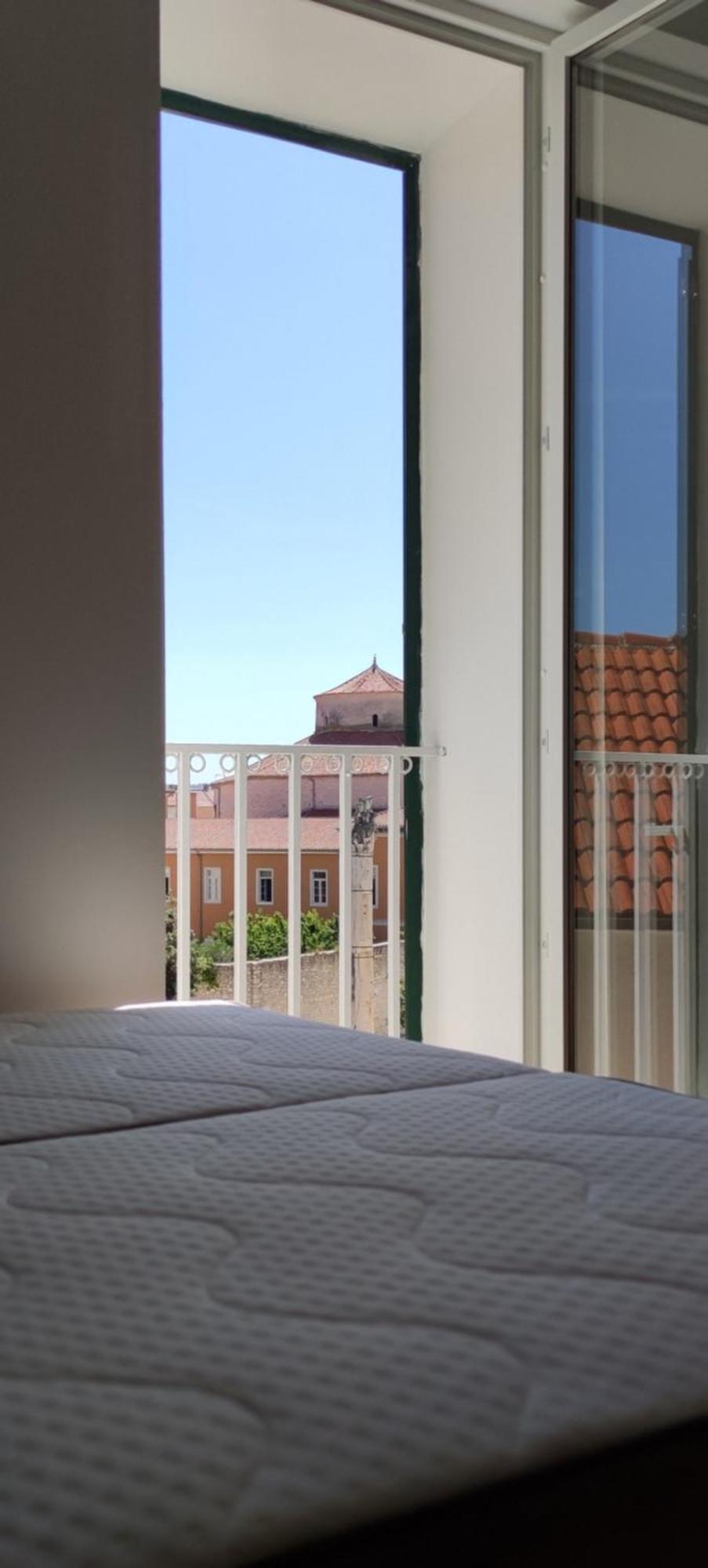 Vera With Sea View And Old Town View Zadar