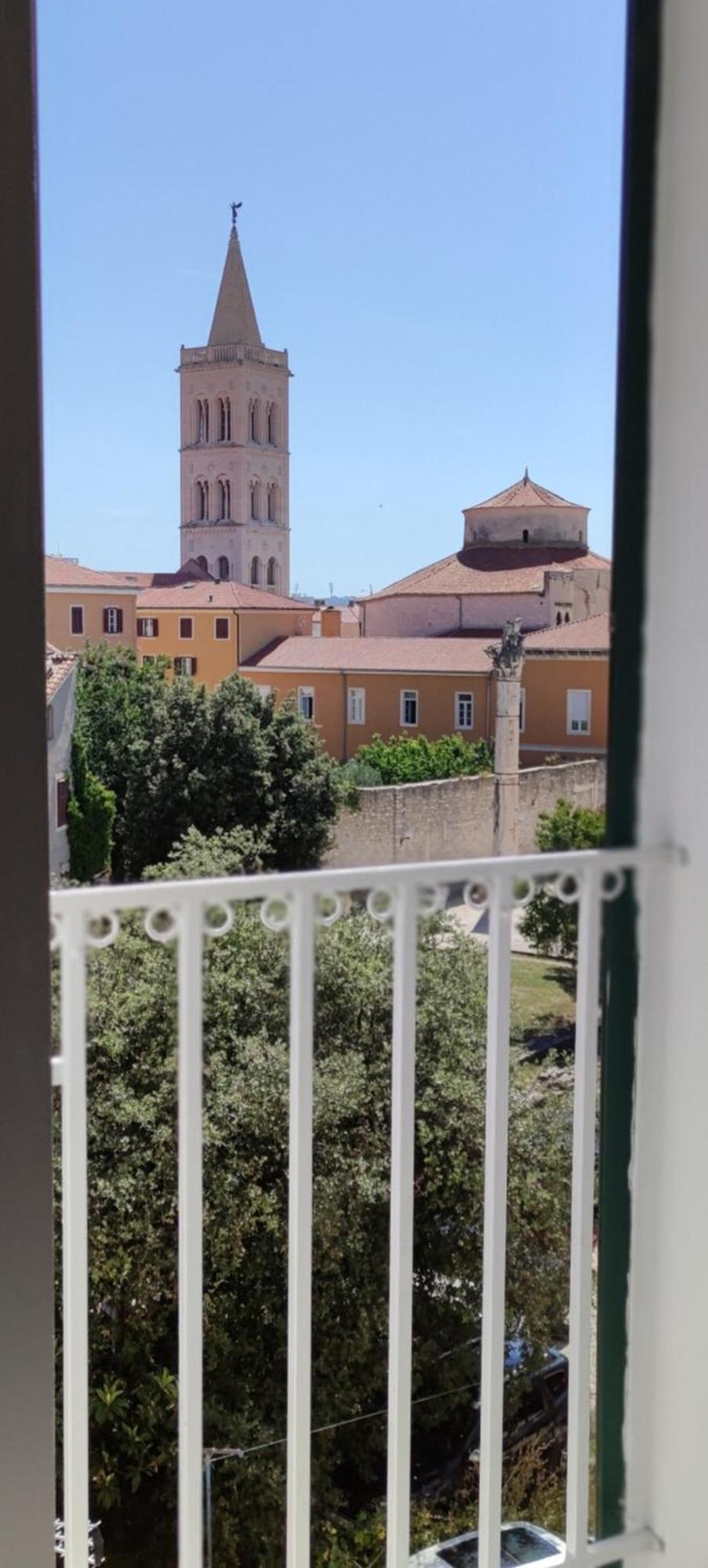 Apartment Vera With Sea View And Old Town View