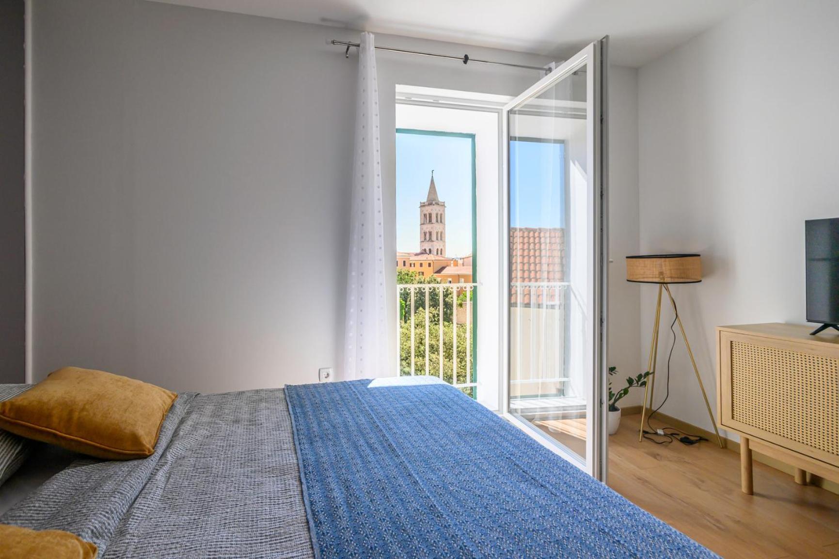 Vera With Sea View And Old Town View * Zadar